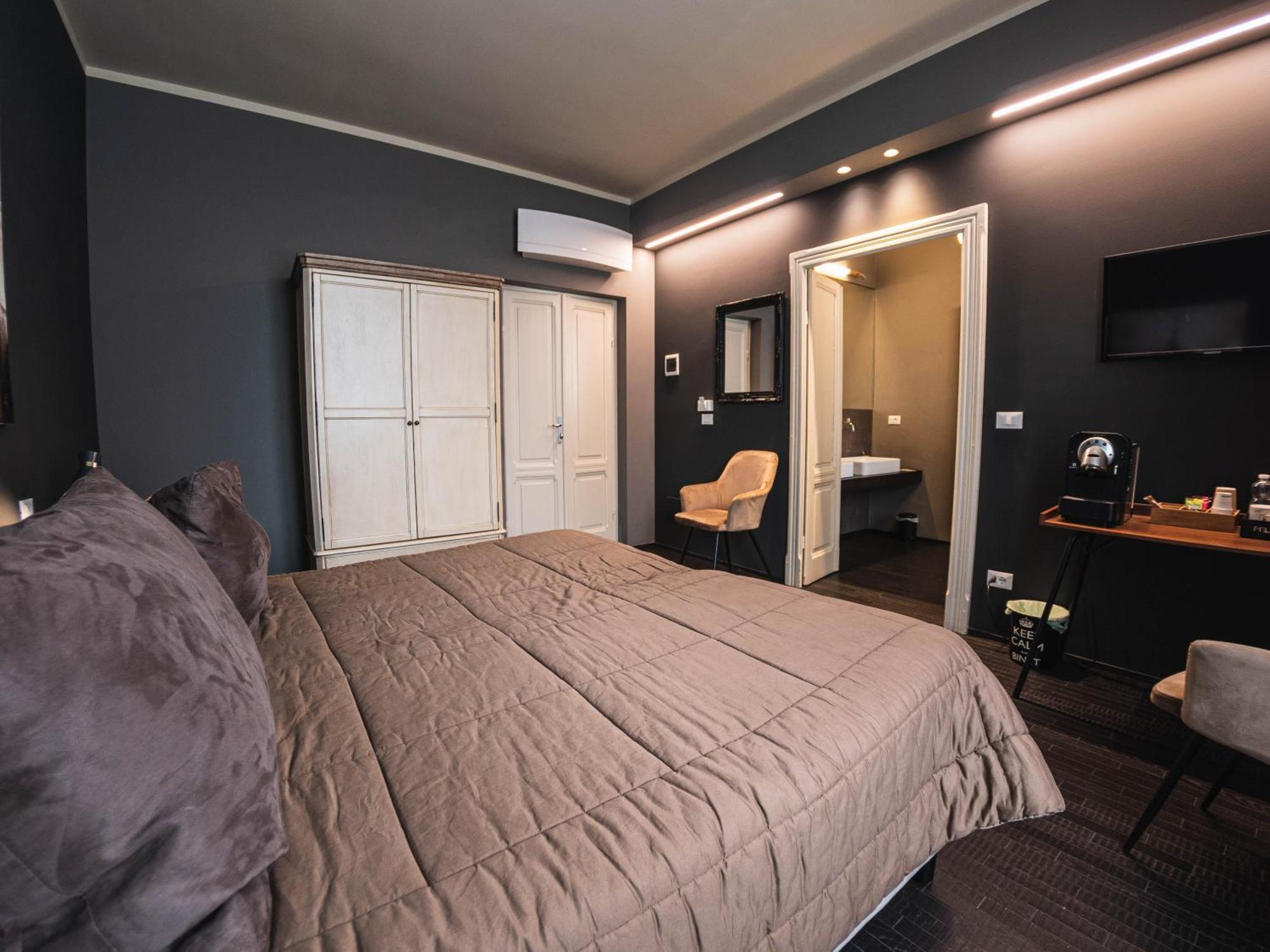 Palazzo Gozzi Bed & Beauty Bed and Breakfast Parma Exteriör bild