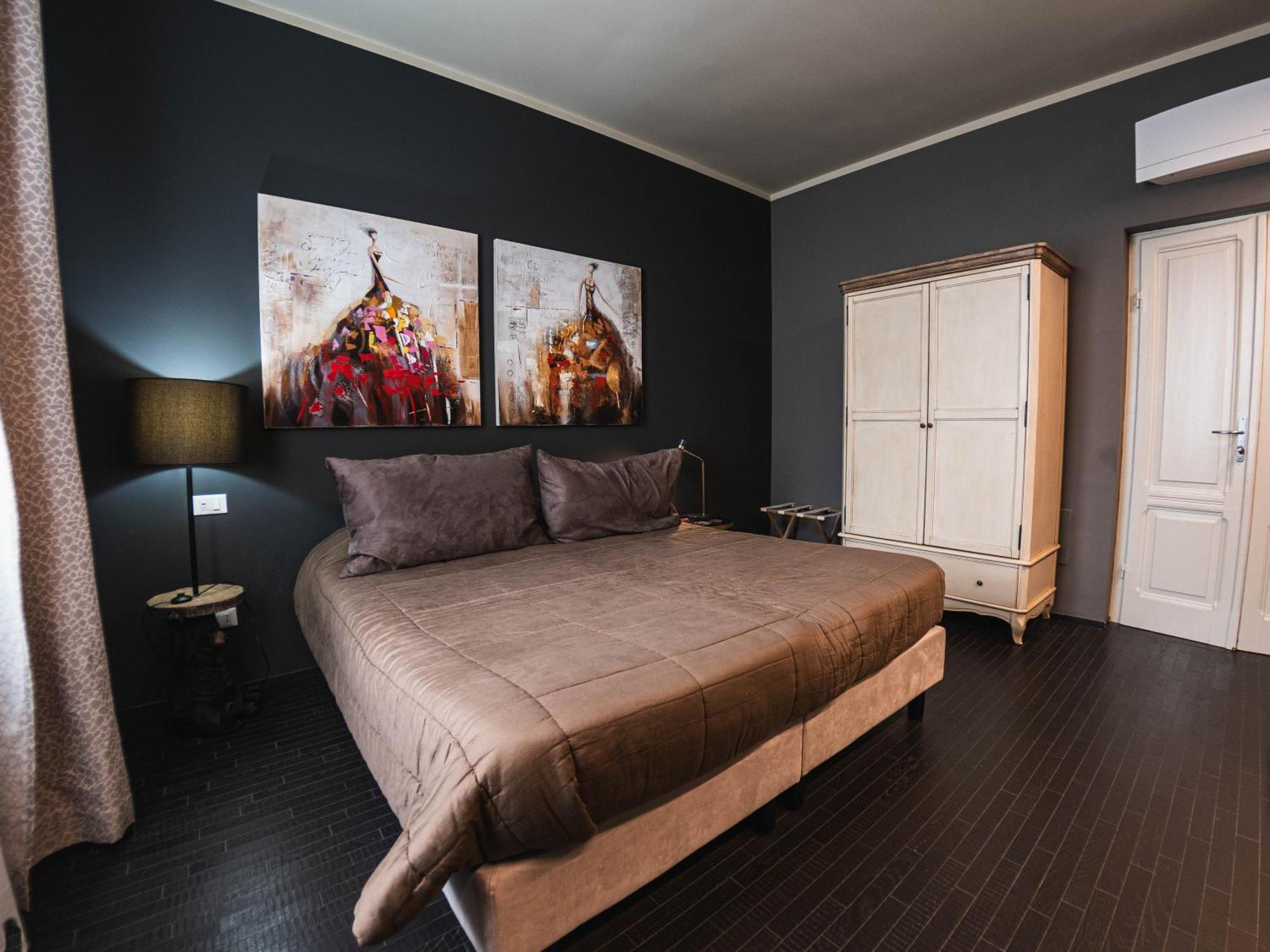 Palazzo Gozzi Bed & Beauty Bed and Breakfast Parma Exteriör bild