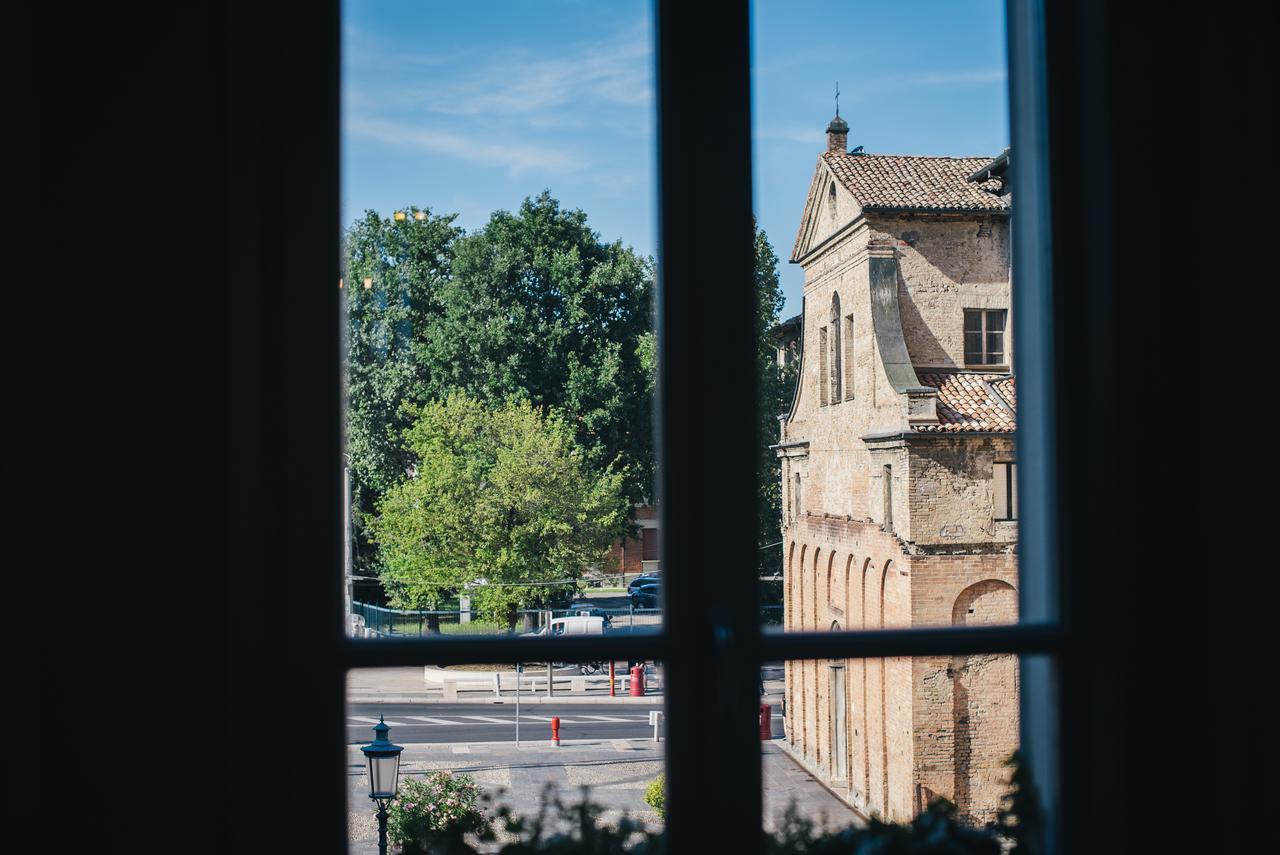 Palazzo Gozzi Bed & Beauty Bed and Breakfast Parma Exteriör bild